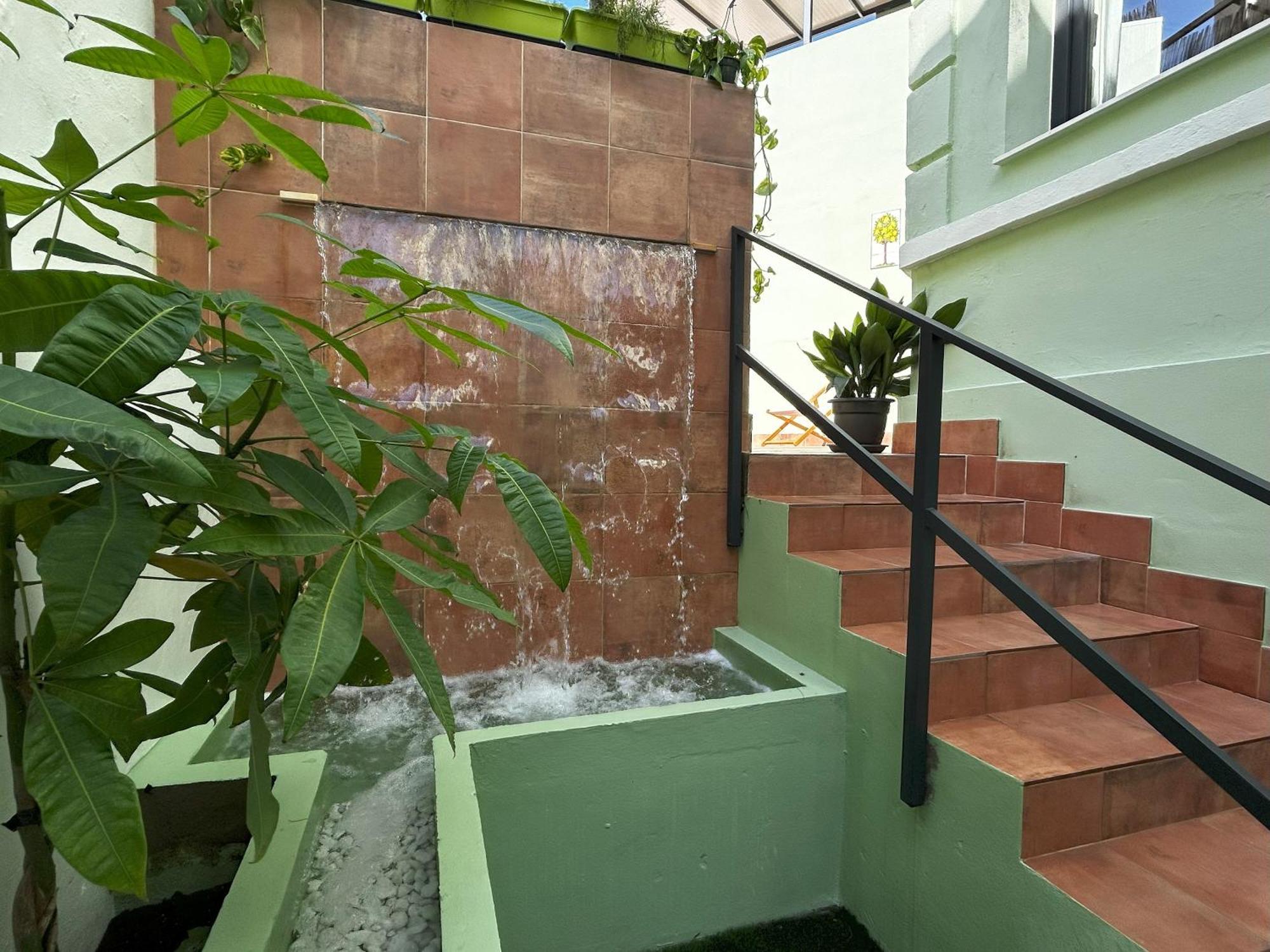 Growersgo Boutique Hostel Huelva Exterior photo